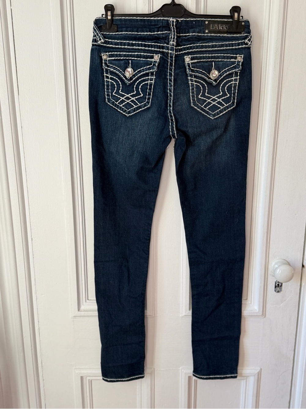 Women’s La Idol USA Dark Wash Rhinestone Embroidered Denim Jeans Size 11 33x31 - Picture 2 of 13